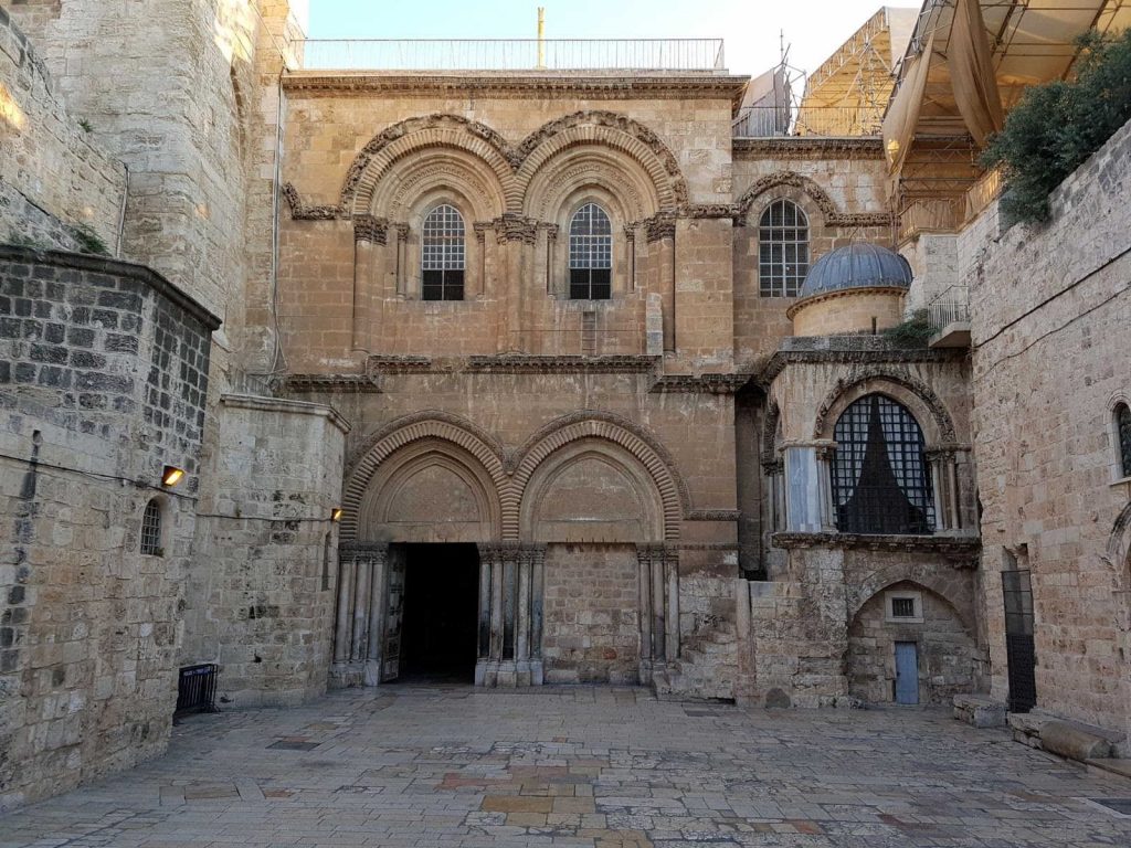 Entrada al Santo Sepulcro